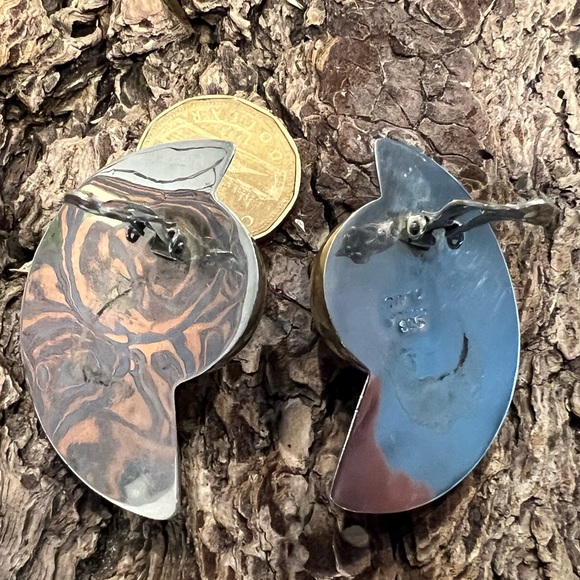 Authentic Taxco Mexico TM-73 Earrings Clip On Large Shell Seashell Silver Brass - Picture 5 of 6